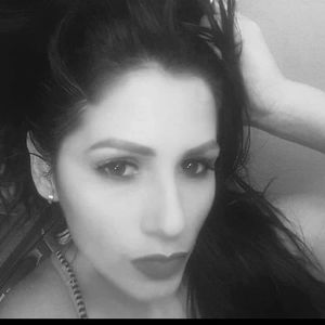 Meet your Posher, Alejandra